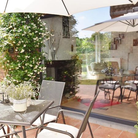 Bed and Breakfast Les Chambourlettes Mons  Exterior foto