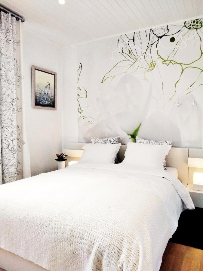 Bed and Breakfast Les Chambourlettes Mons  Exterior foto